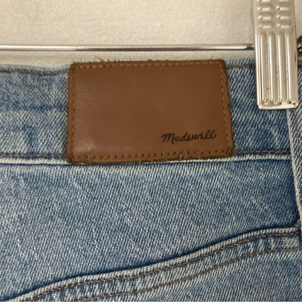 Madewell Women’s Blue Ankle Cropped Jeans Distressed Details Sz 25 - Picture 9 of 16
